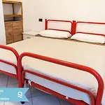 Se008 - Senigallia, Bilocale Sul Mare Con Inclusa Daire