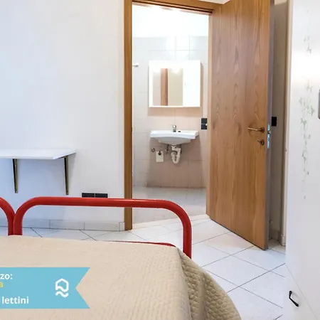 Se008 - Senigallia, Bilocale Sul Mare Con Inclusa